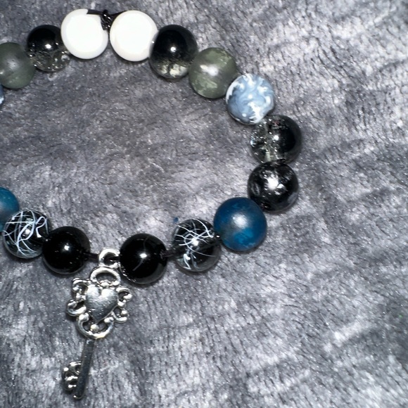 Custom made bracelets - Picture 5 of 11